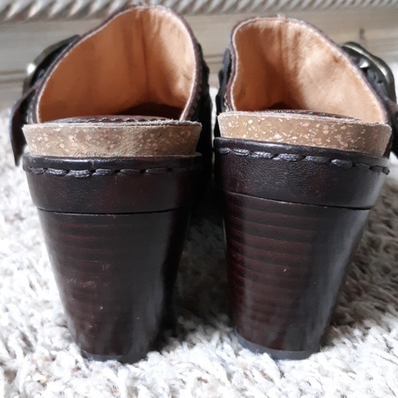 Frye Clogs 6.5 - Picture 3 of 3